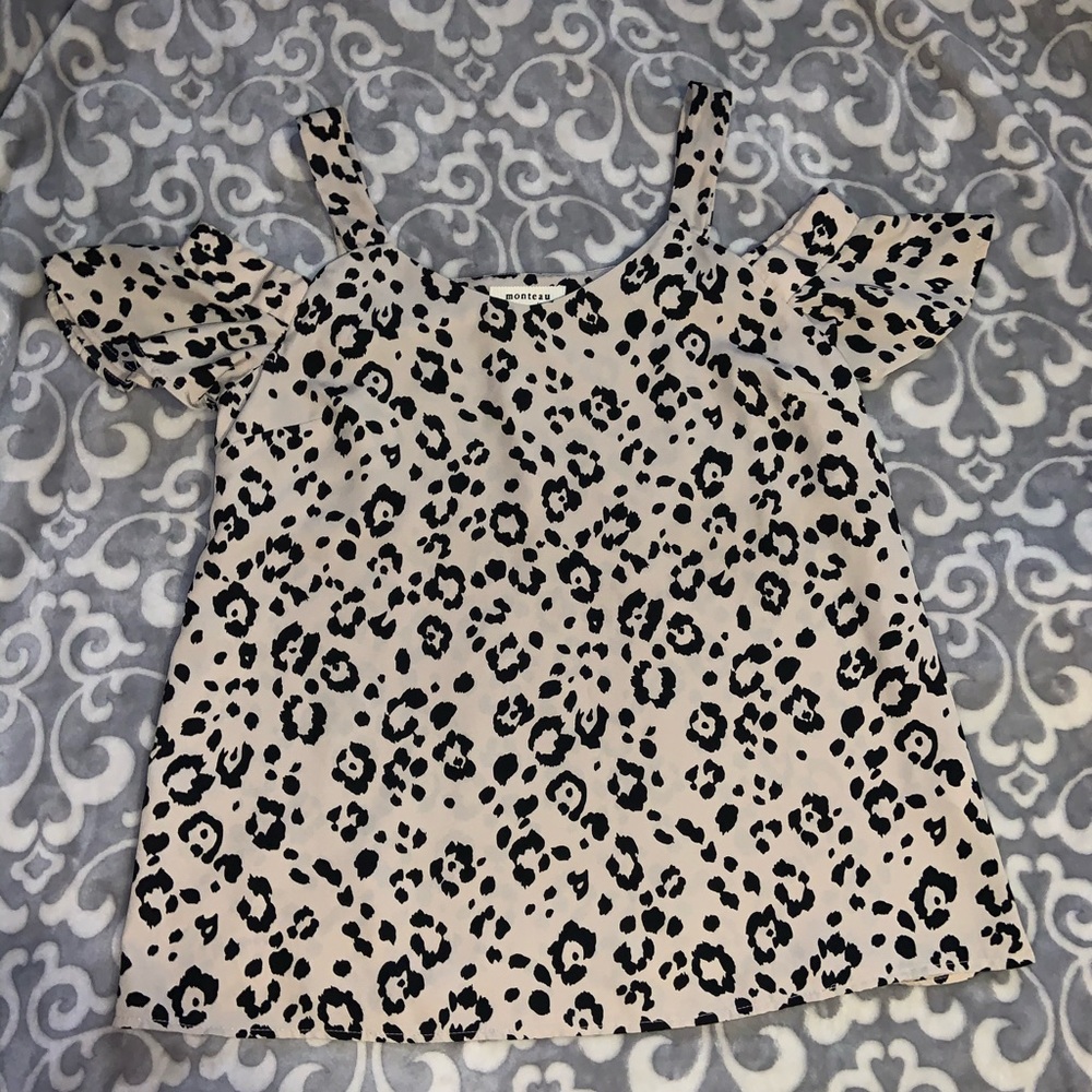 Monteau off the shoulder tank